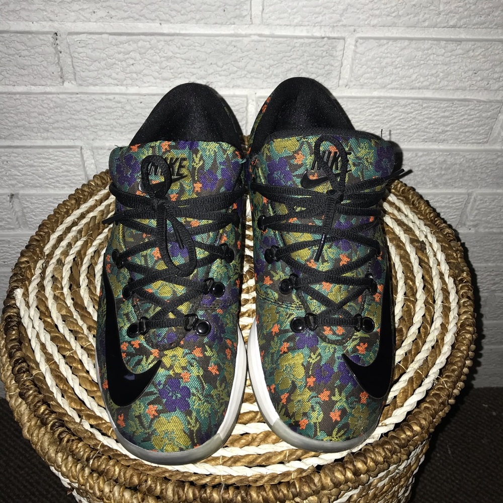 KD 6 Floral